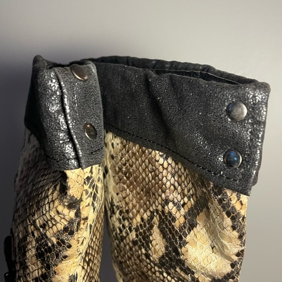 New Knee High Faux Snake Skin Boots - Picture 5 of 5